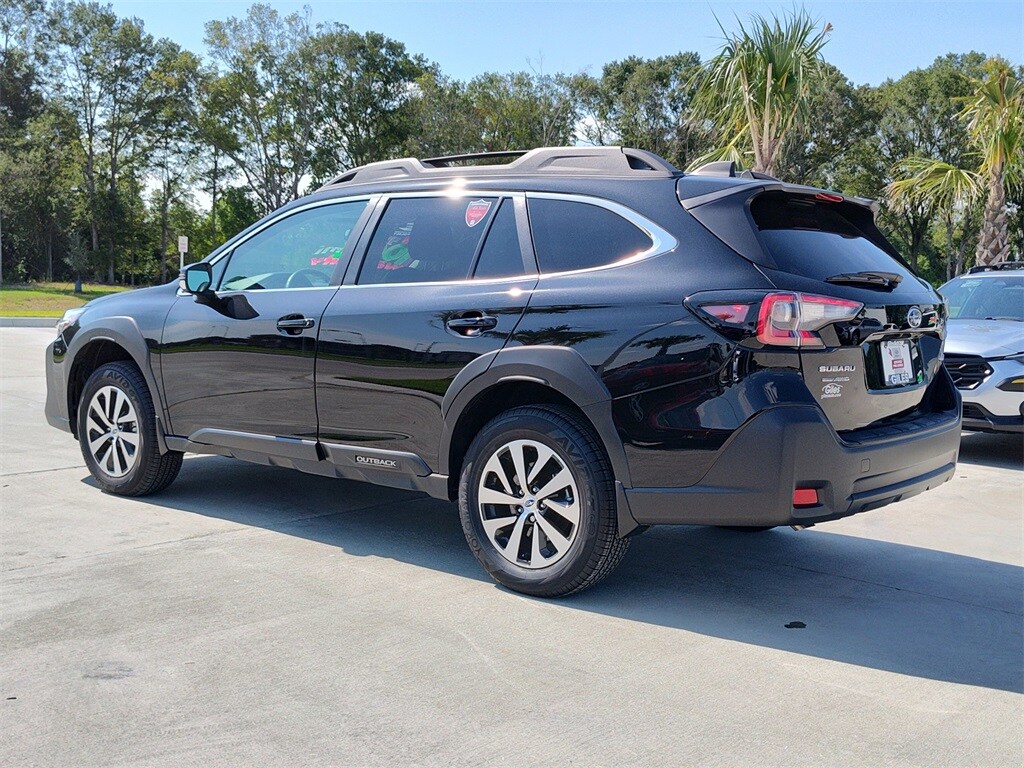 2025 Subaru Outback Premium photo 4