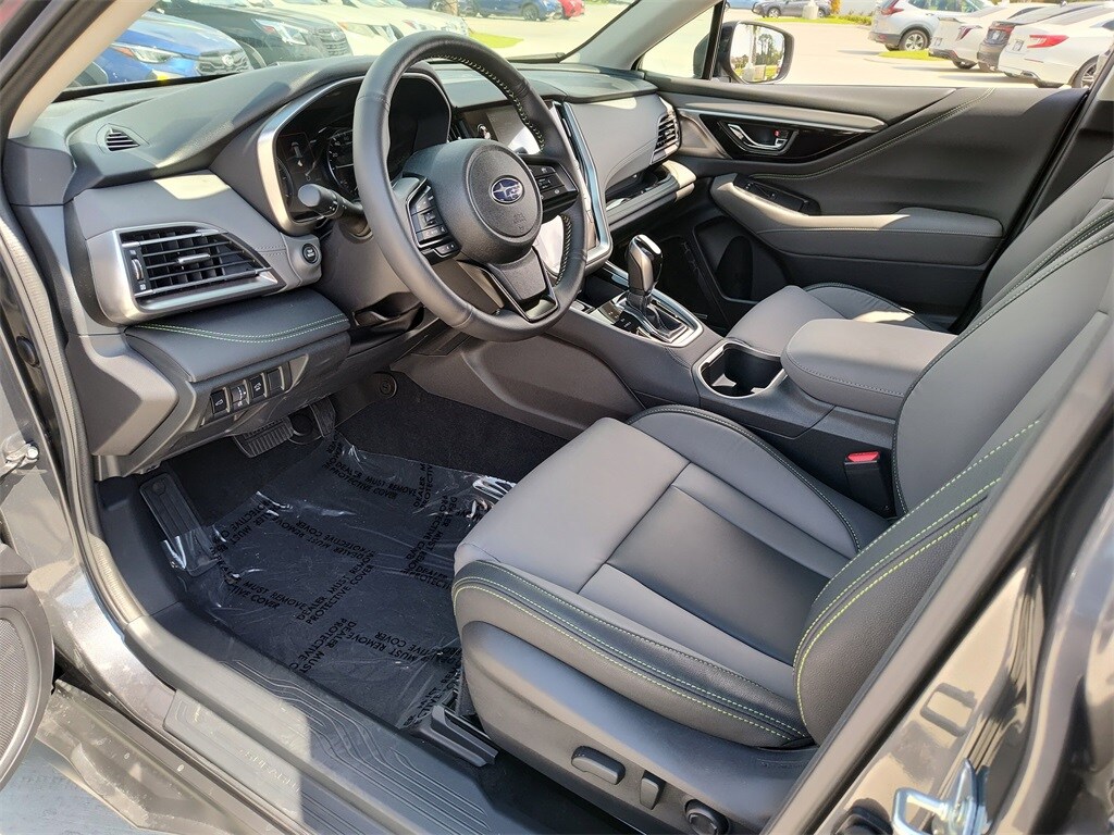 Used 2025 Subaru Outback Onyx Edition XT SUV