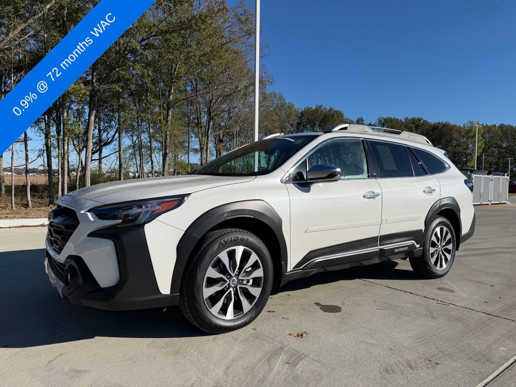 2025 Subaru Outback Touring's photo