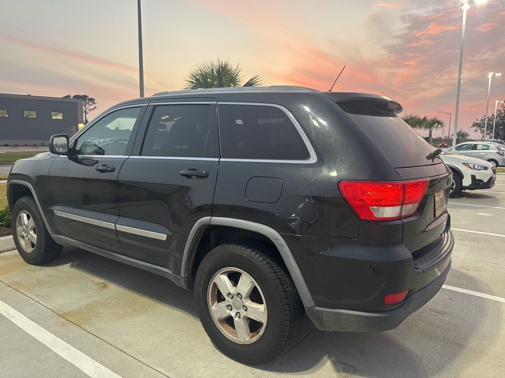 Used 2011 Jeep Grand Cherokee Laredo SUV