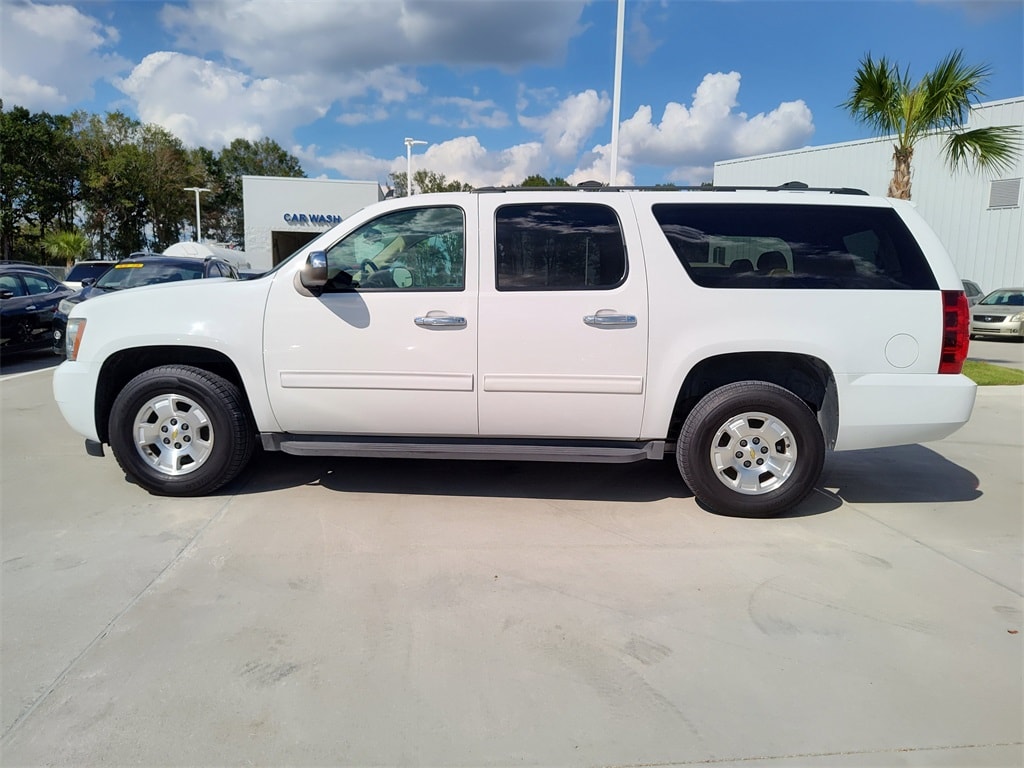Used 2014 Chevrolet Suburban 1500 LT SUV