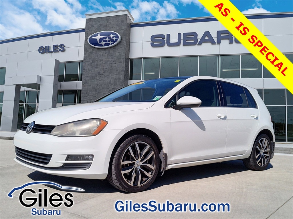 2015 Volkswagen Golf TSI SE's photo