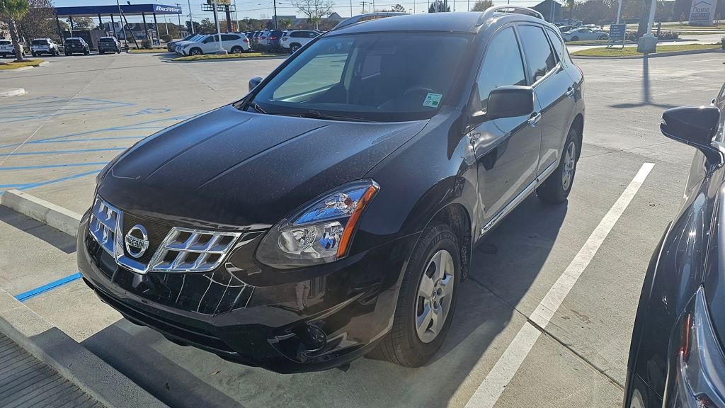 2014 Nissan Rogue Select S's photo