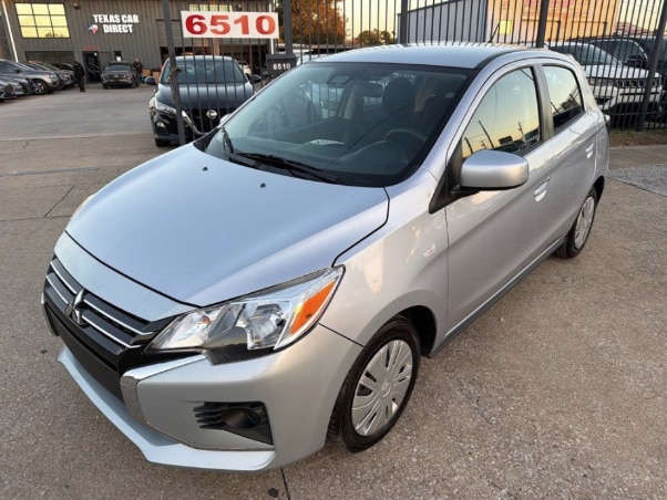 2024 Mitsubishi Mirage ES's photo