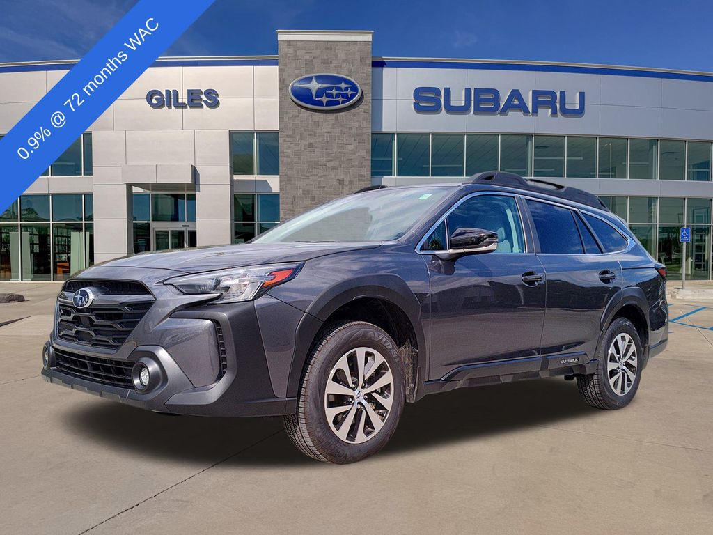 2025 Subaru Outback Premium's photo