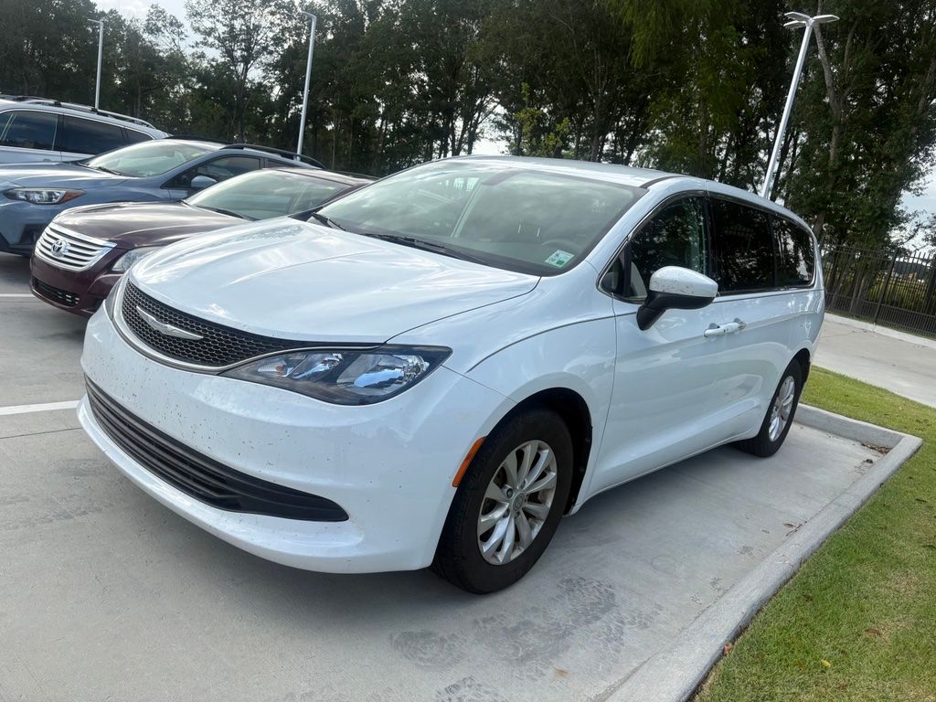 2018 Chrysler Pacifica LX