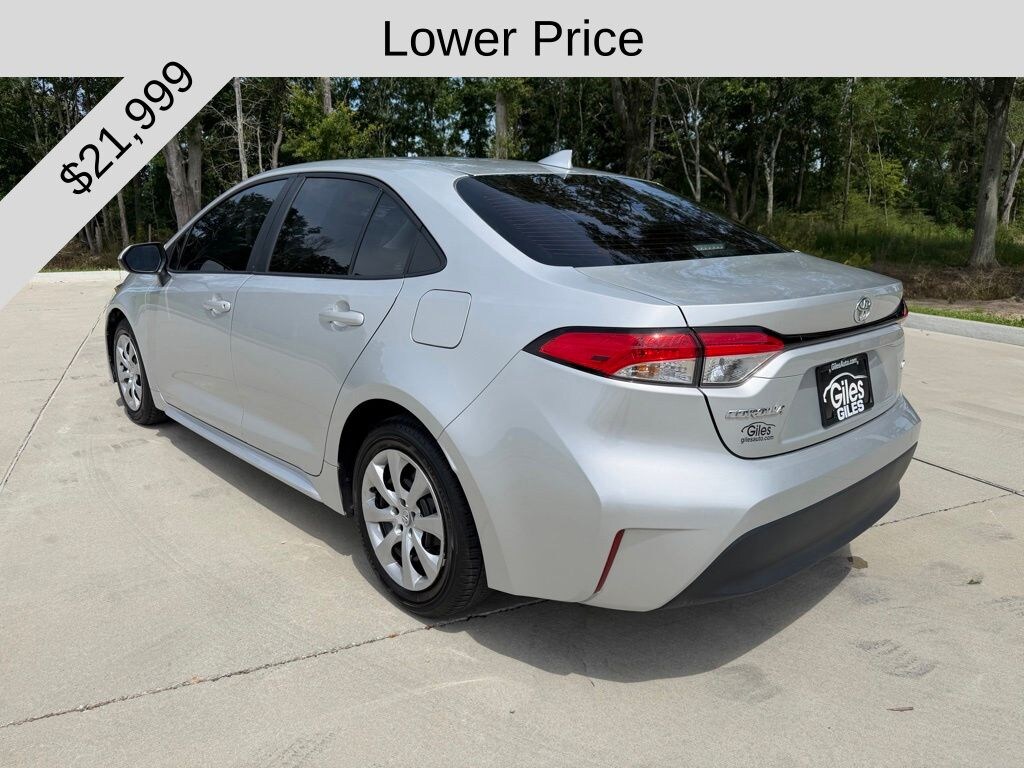 Used 2025 Toyota Corolla LE Sedan