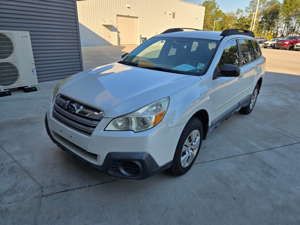 2013 Subaru Outback Base