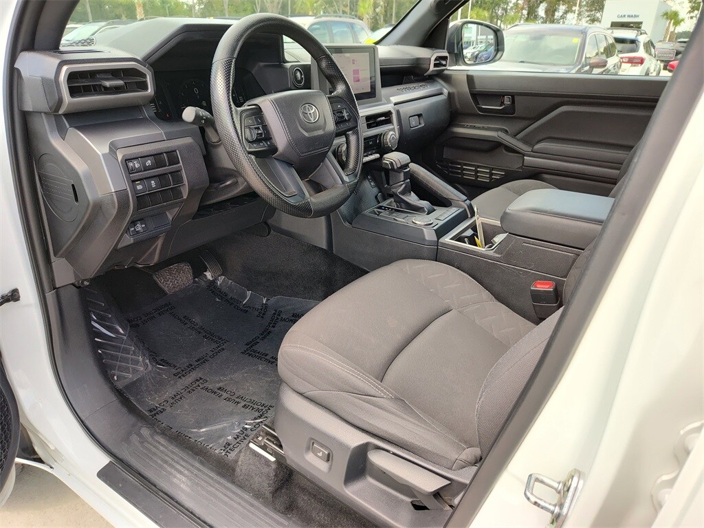 2024 Toyota Tacoma SR5 photo 2