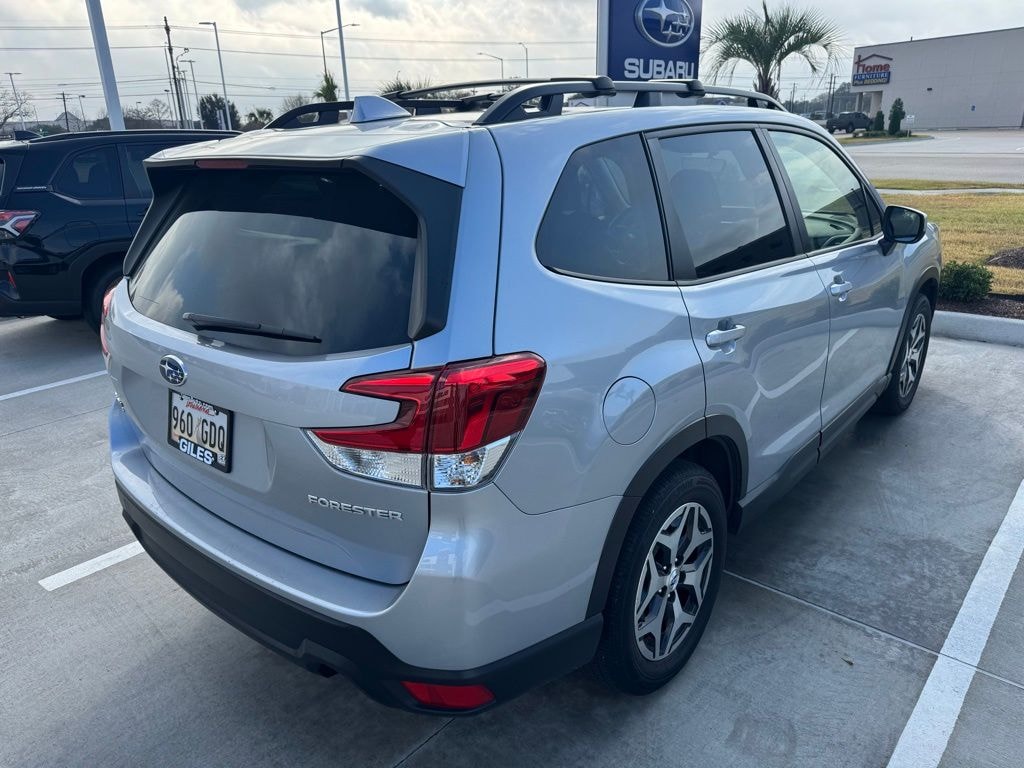 Used 2023 Subaru Forester Premium SUV