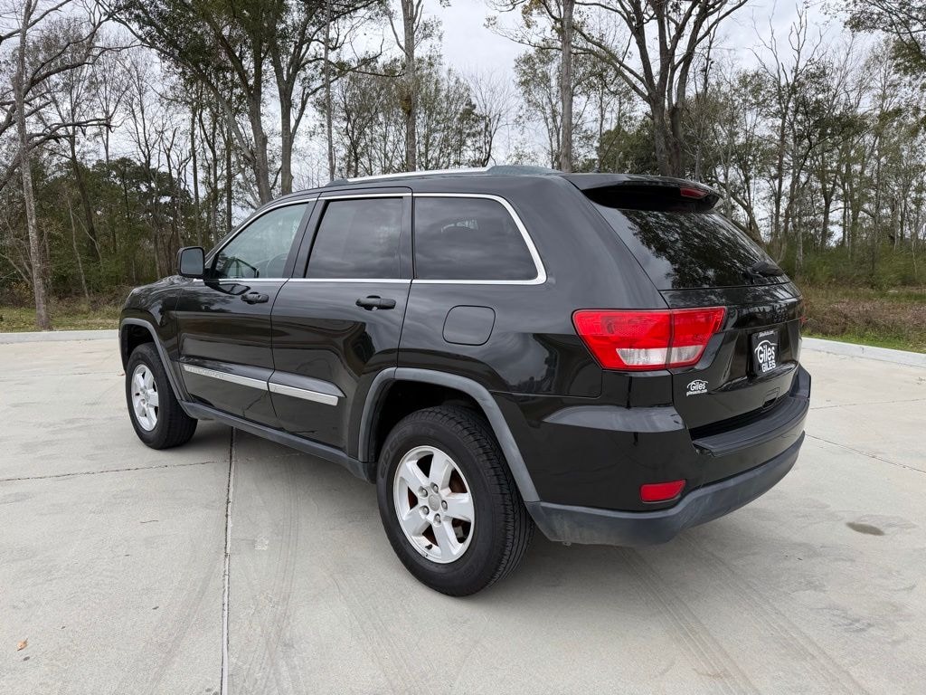 Used 2011 Jeep Grand Cherokee Laredo SUV