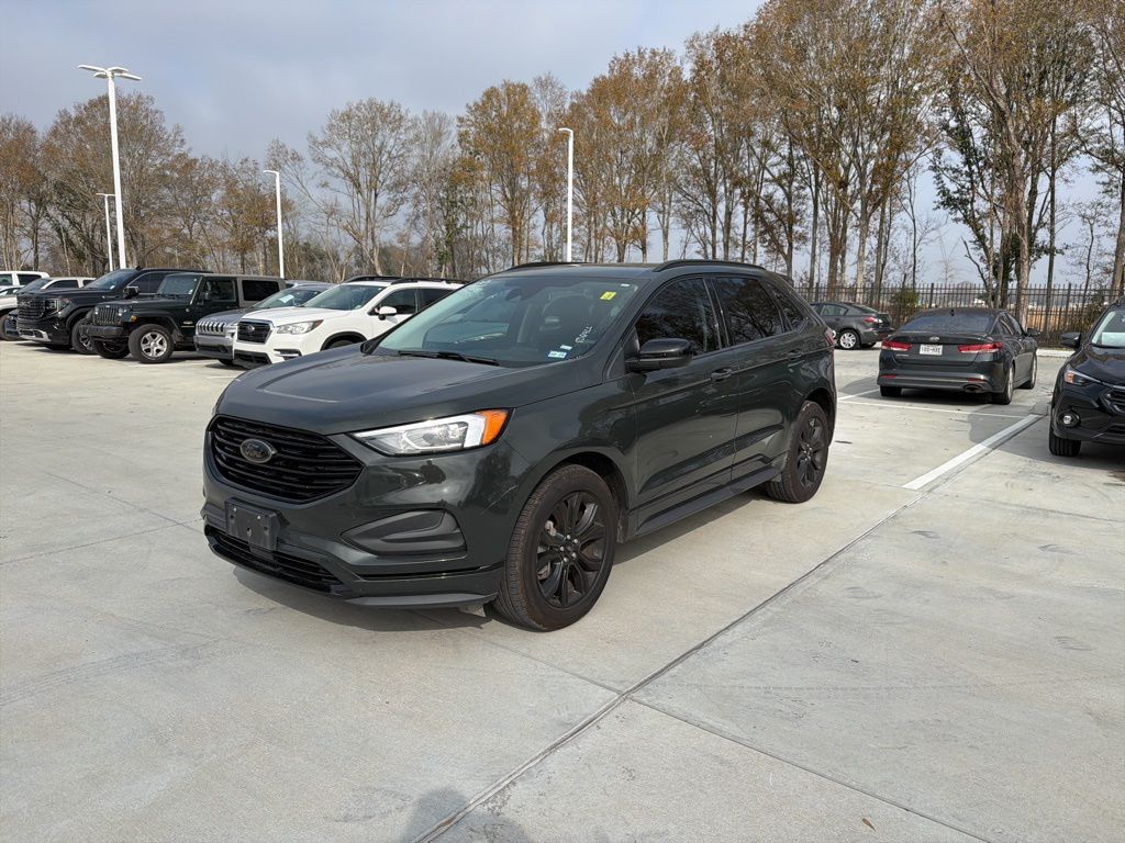 2022 Ford Edge SE