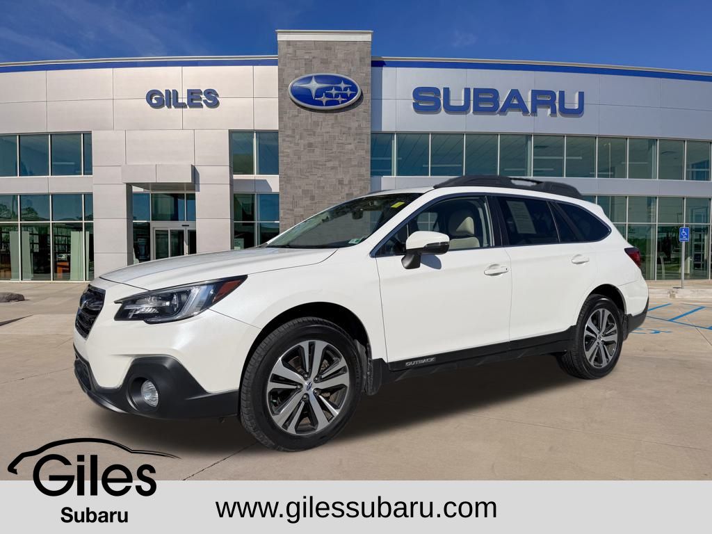 2019 Subaru Outback Limited's photo