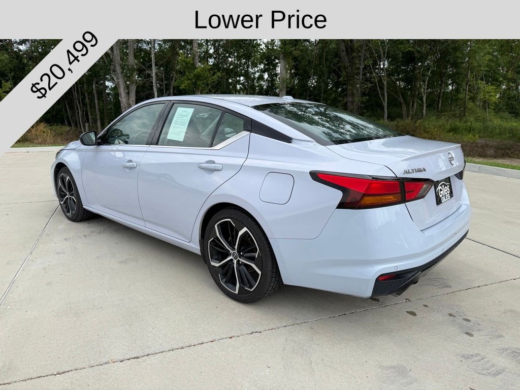 Used 2024 Nissan Altima 2.5 SR Sedan