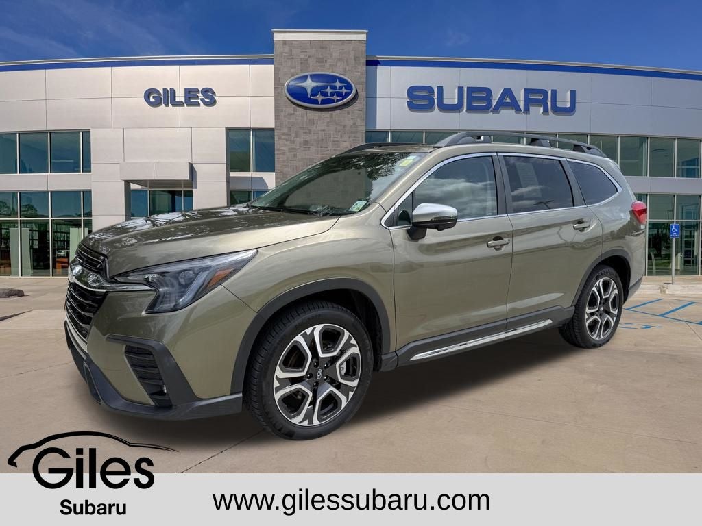 Used 2023 Subaru Ascent Limited SUV