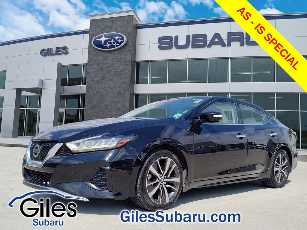 2020 Nissan Maxima SV's photo