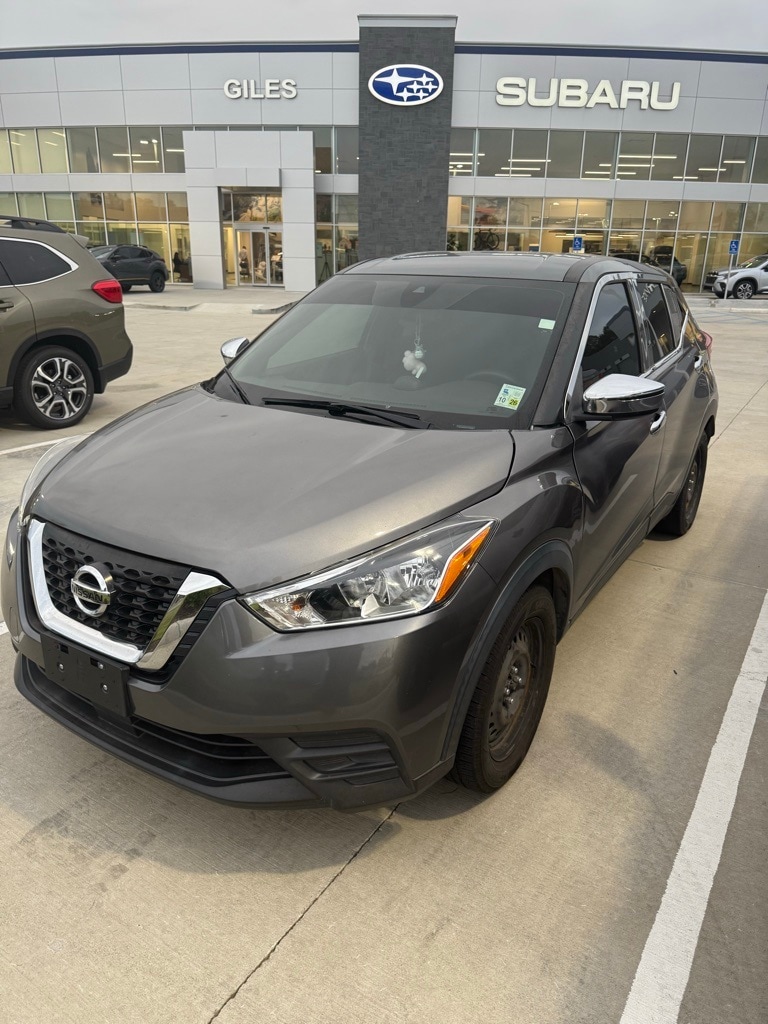 2020 Nissan Kicks S