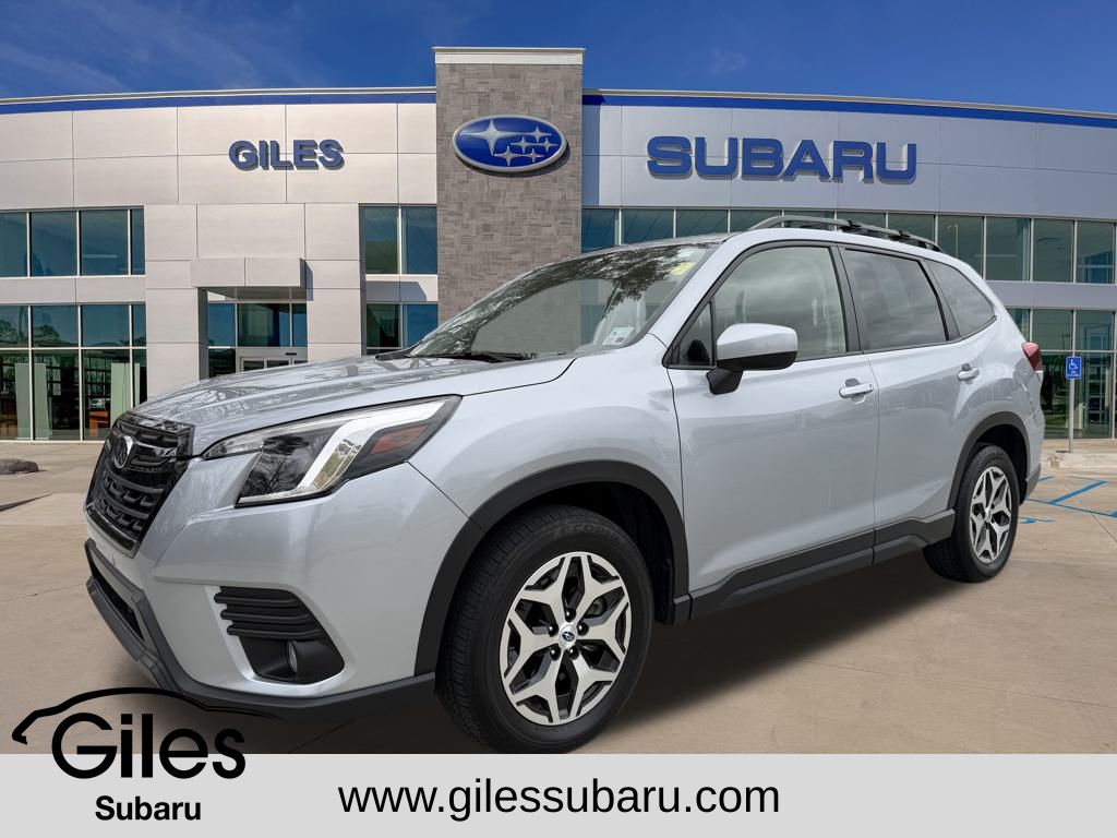 2023 Subaru Forester Premium
