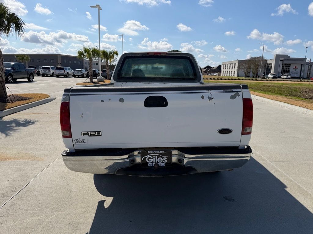 Used 2000 Ford F-150 XL Truck