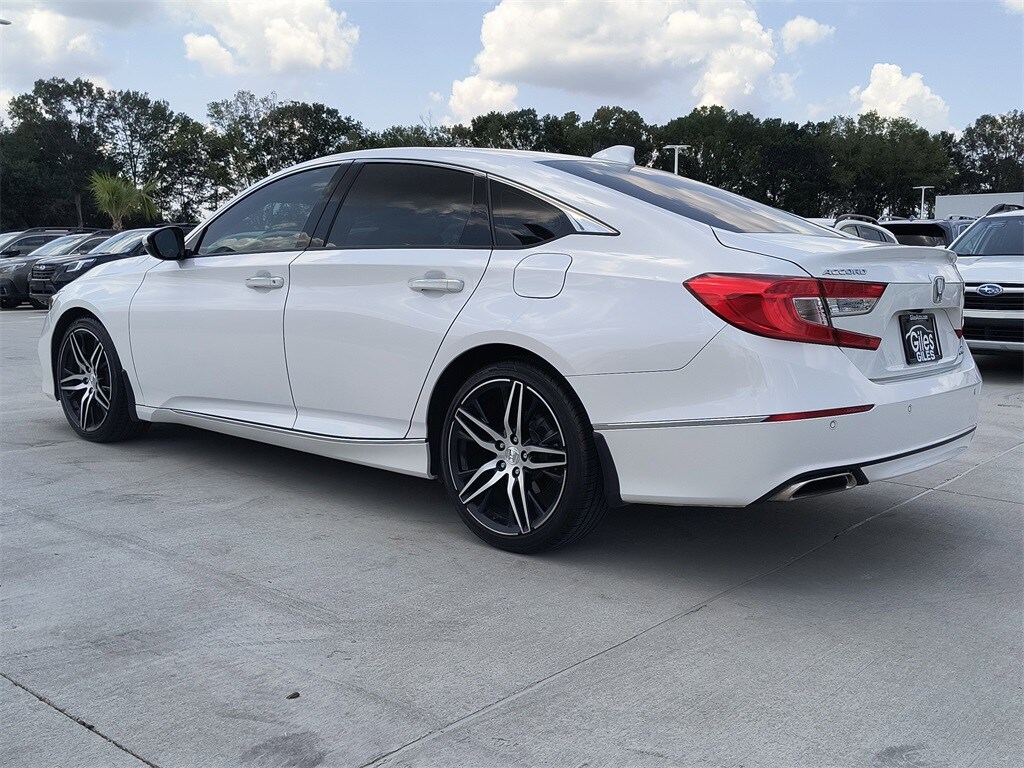 2022 Honda Accord Touring 2.0T photo 4