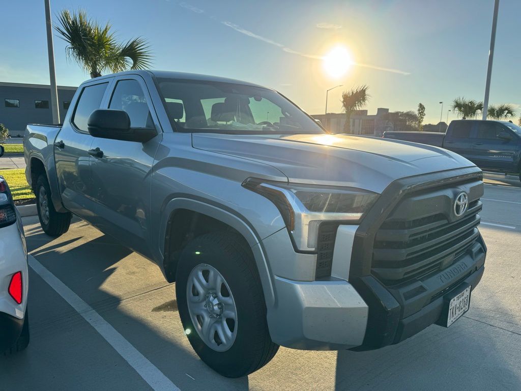 2023 Toyota Tundra SR photo 4