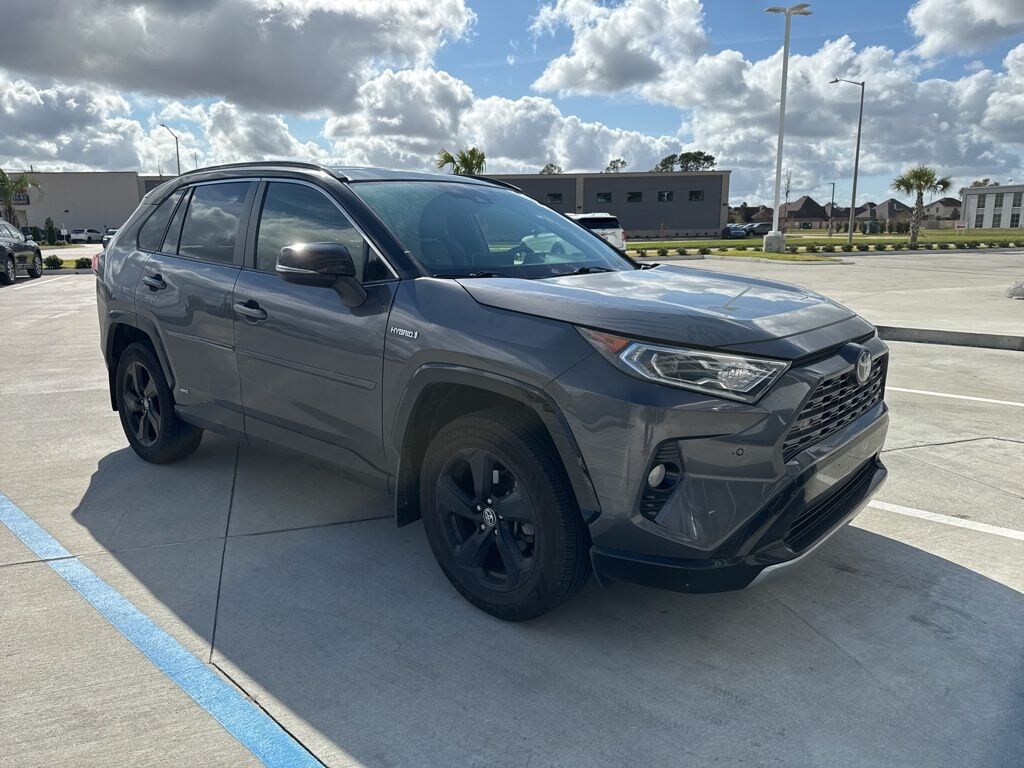 Used 2020 Toyota RAV4 Hybrid XSE SUV
