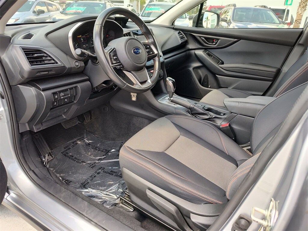 2019 Subaru Crosstrek 2.0i Premium photo 2