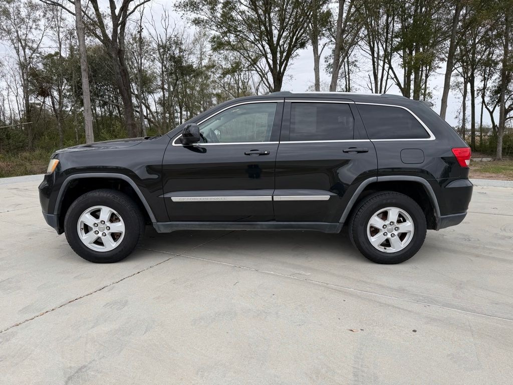Used 2011 Jeep Grand Cherokee Laredo SUV