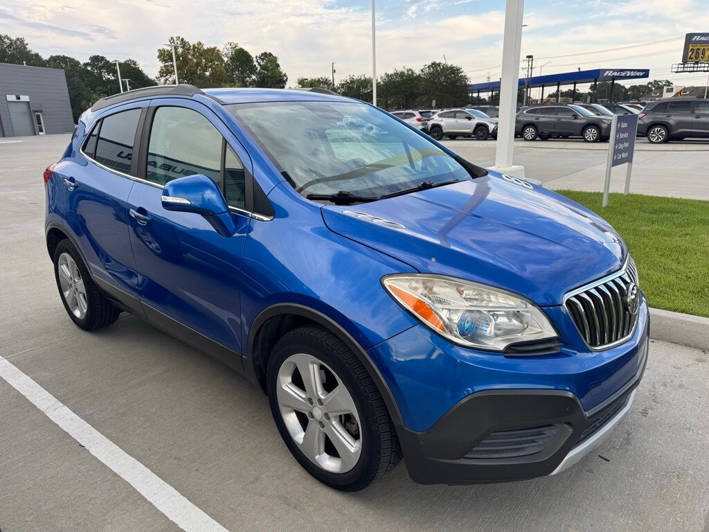 2016 Buick Encore Base photo 2