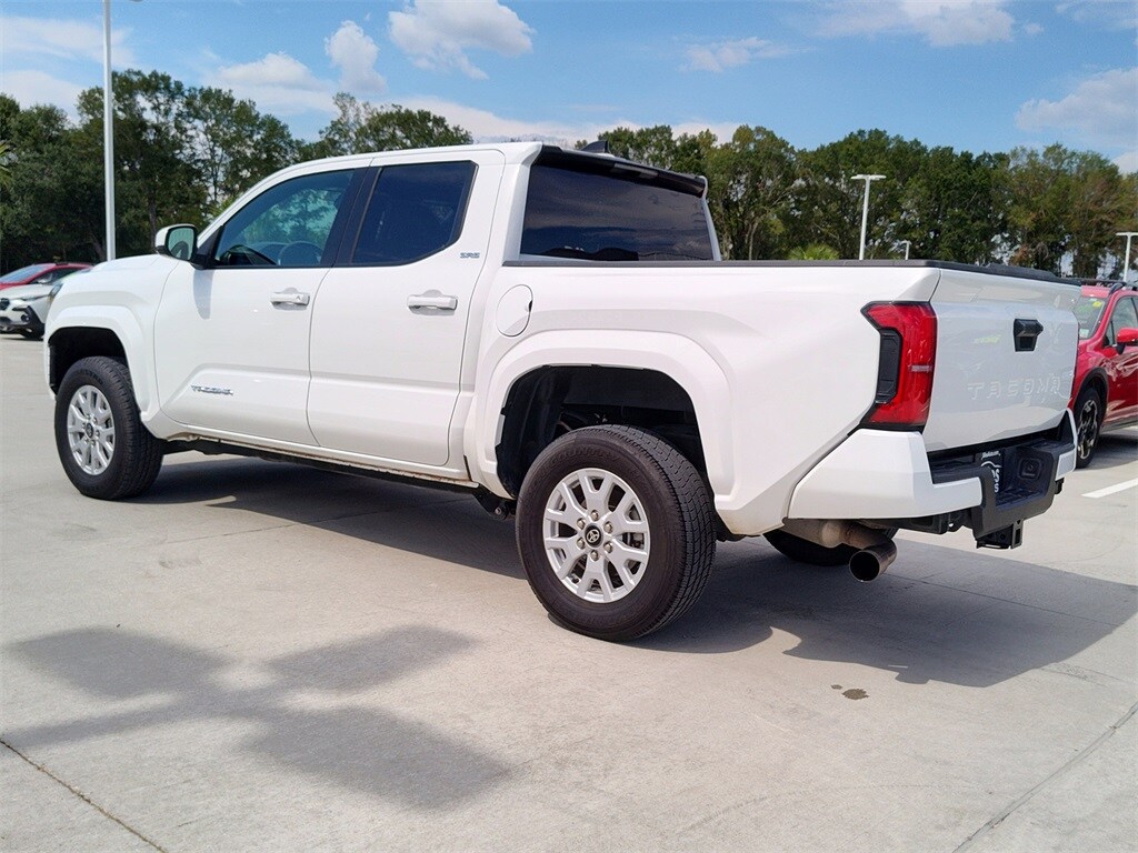 2024 Toyota Tacoma SR5 photo 4
