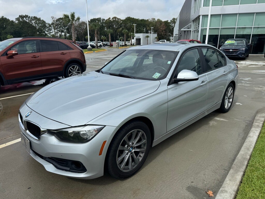 Used 2017 BMW 3 Series 320i Sedan