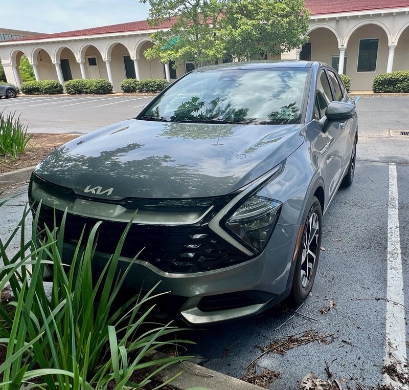 2023 Kia Sportage 2.5 EX AT's photo