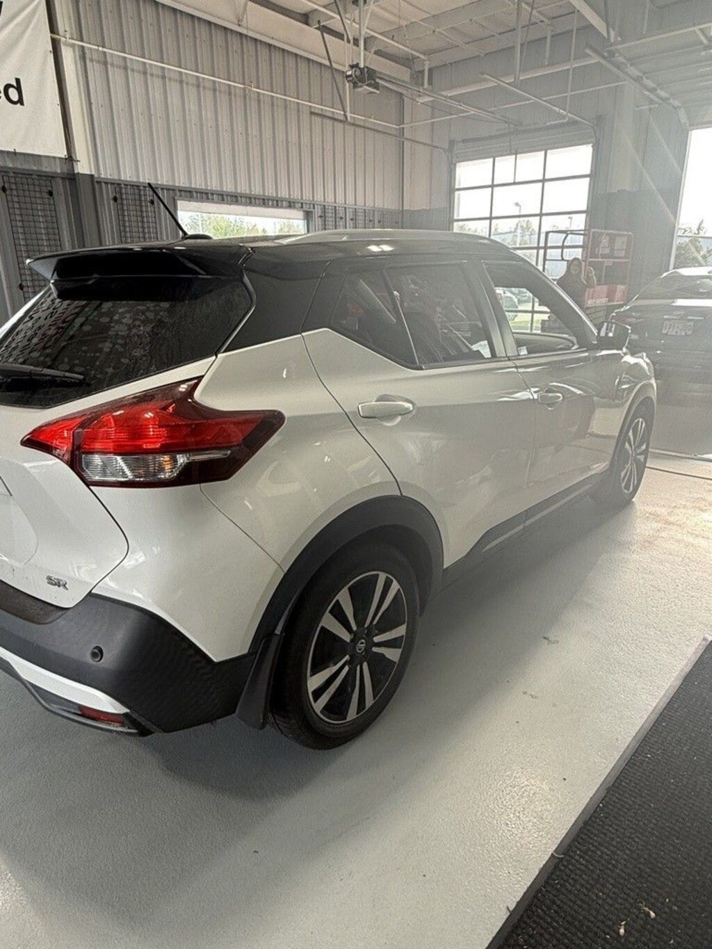 Used 2020 Nissan Kicks SR SUV