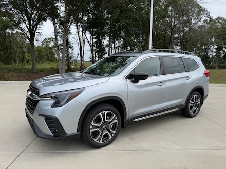2026 Subaru Ascent Limited SUV