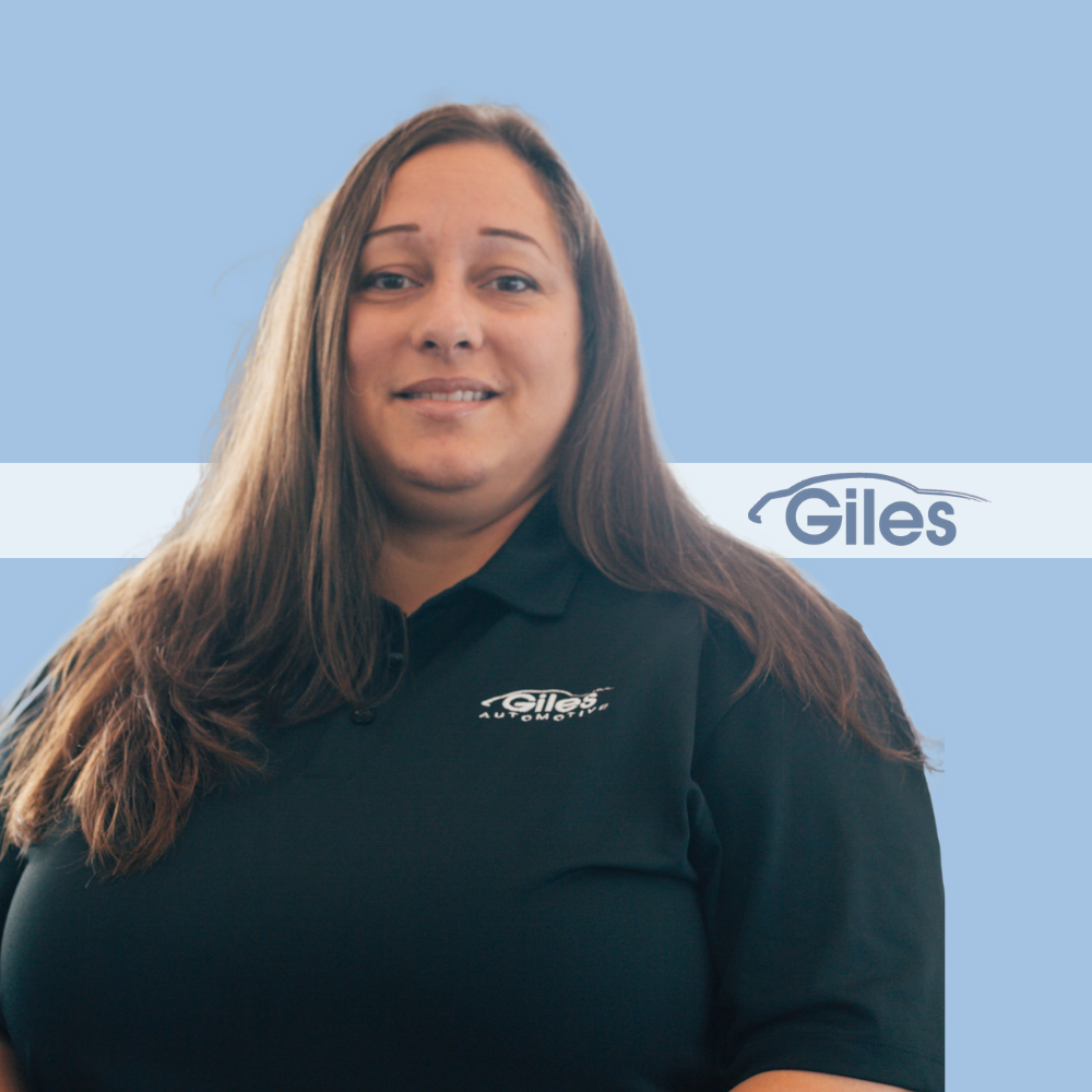 Staff member Angie Desormeaux from ID_75da85413eb0