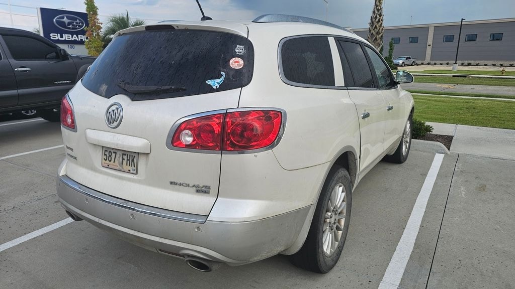 Used 2011 Buick Enclave CXL SUV