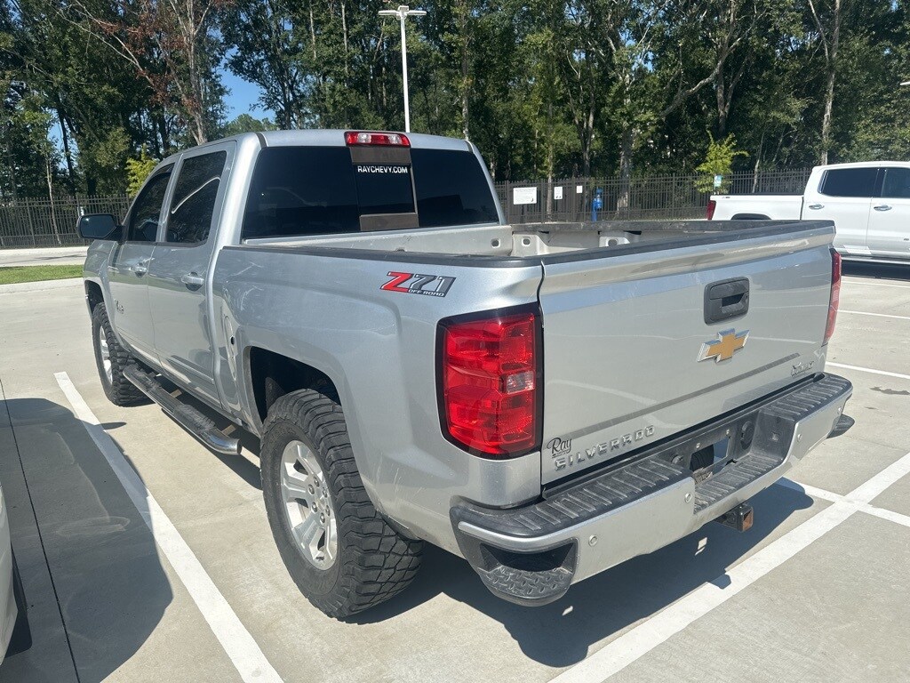 2018 Chevrolet Silverado 1500 LT photo 4