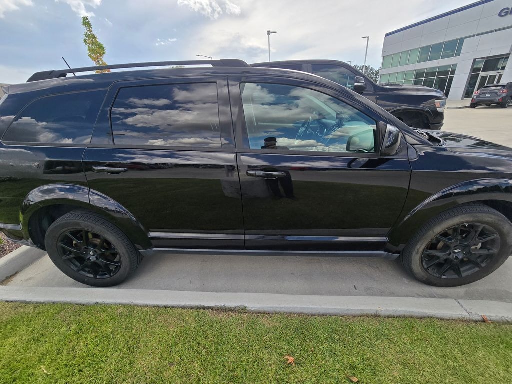 Used 2019 Dodge Journey SE SUV