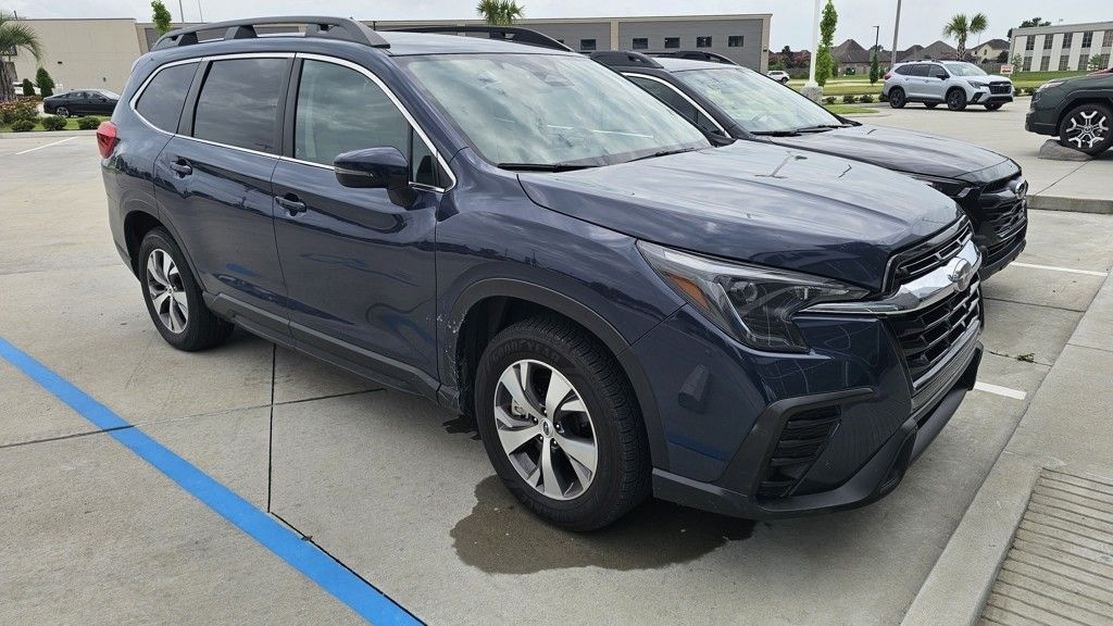 Used 2023 Subaru Ascent Premium SUV