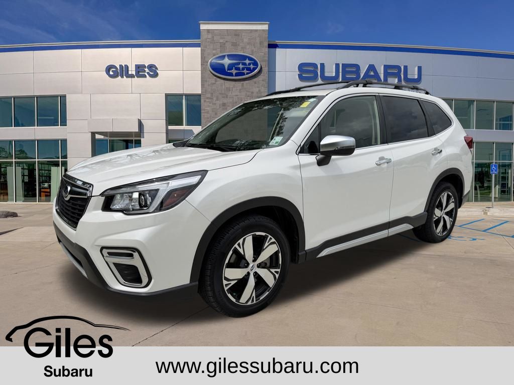 2019 Subaru Forester Touring's photo