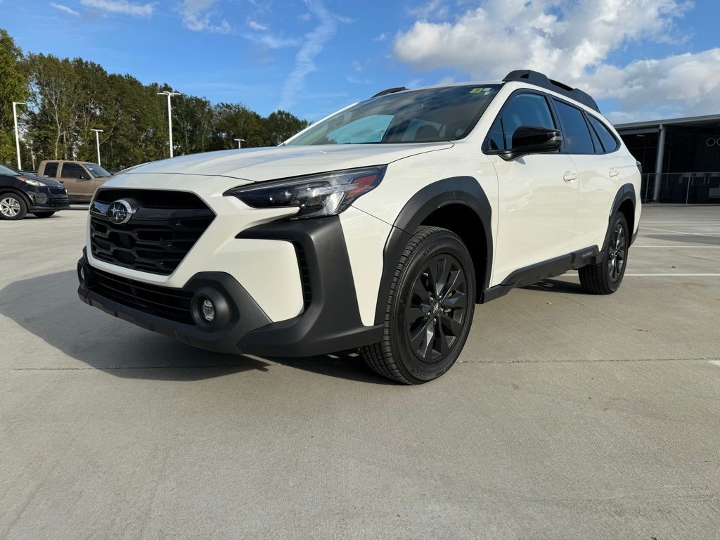 2023 Subaru Outback Onyx Edition's photo