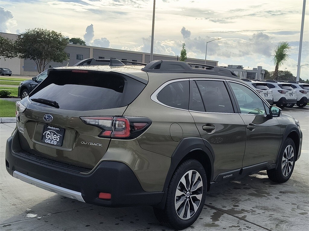 2025 Subaru Outback Limited photo 2