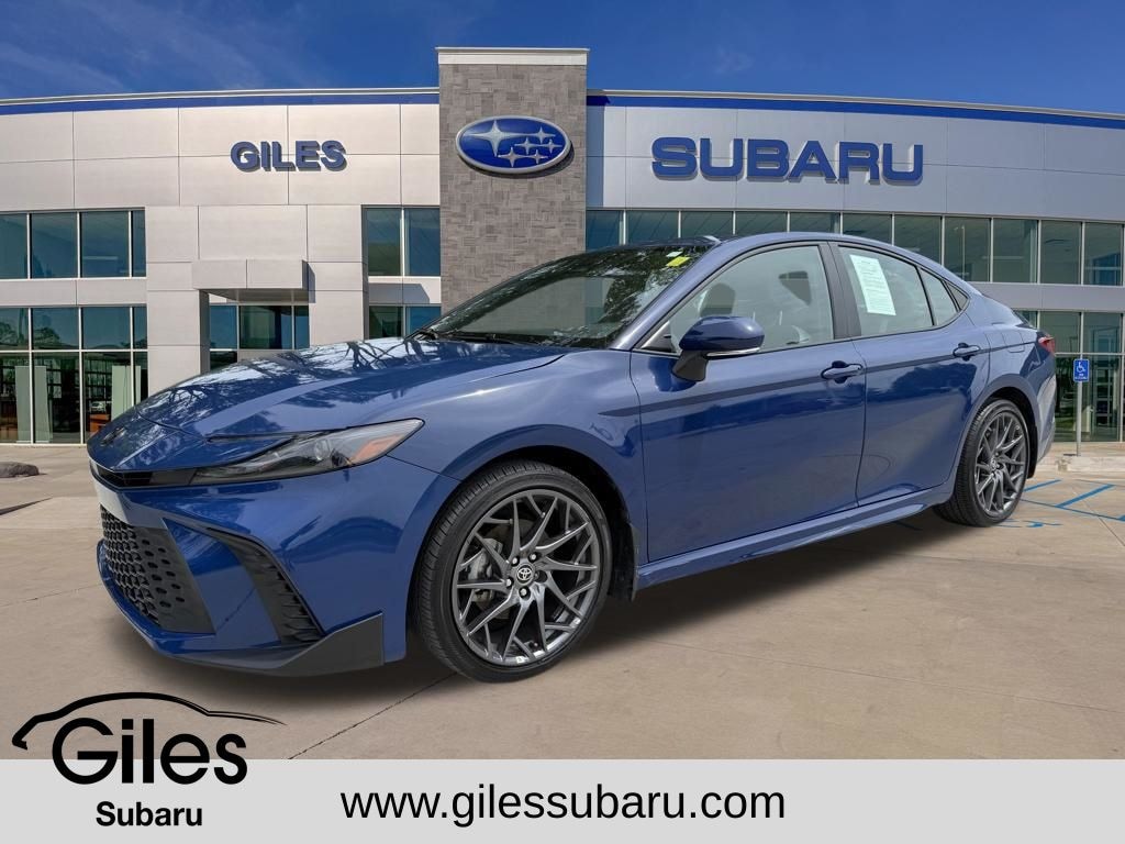 Used 2025 Toyota Camry SE Sedan