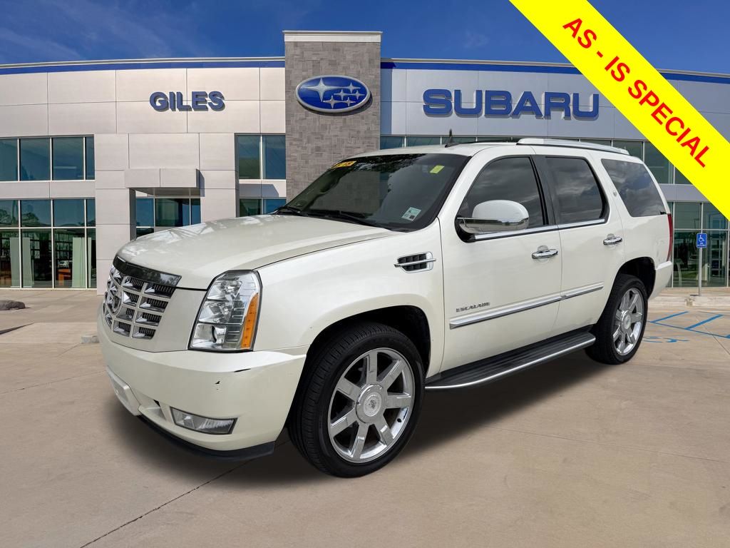 2010 Cadillac Escalade 2WD Luxury's photo