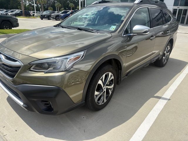 2021 Subaru Outback Touring's photo