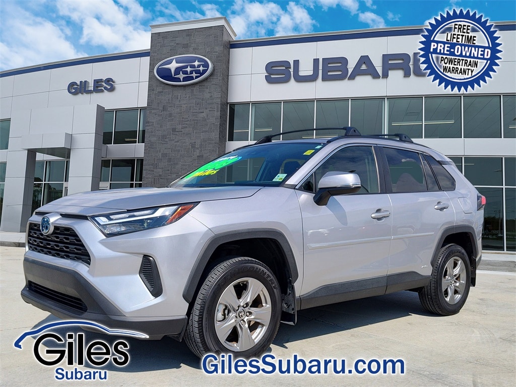 2024 Toyota RAV4 XLE