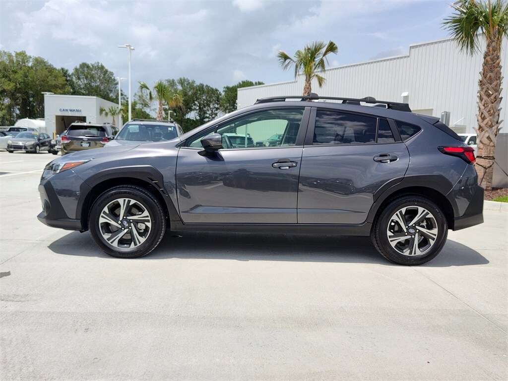 2024 Subaru Crosstrek Premium photo 3