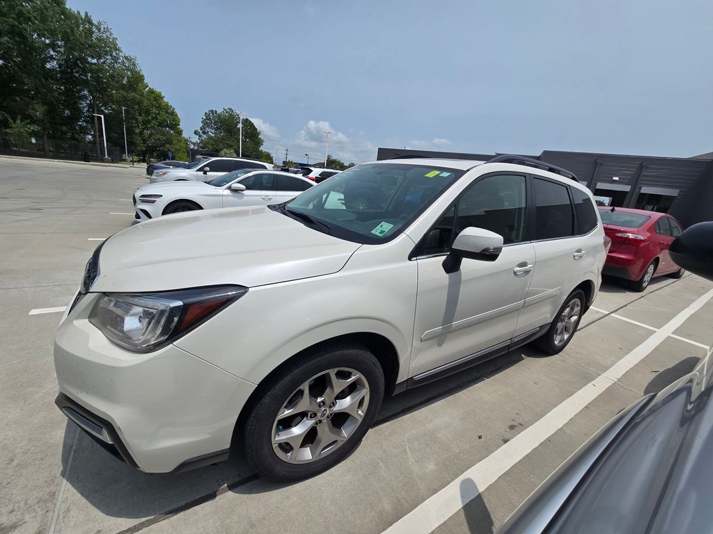 2018 Subaru Forester 2.5i Touring CVT's photo