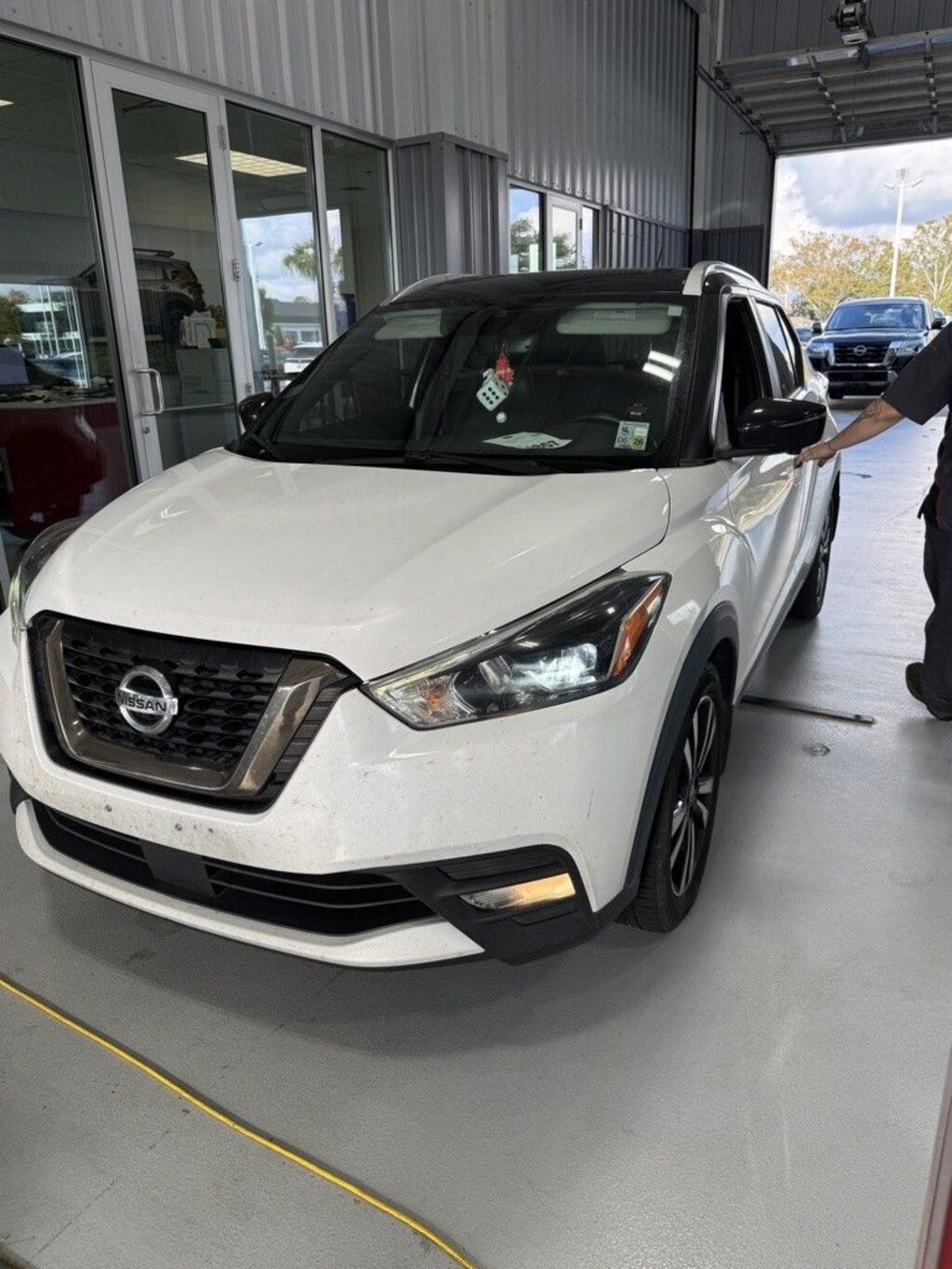 Used 2020 Nissan Kicks SR SUV