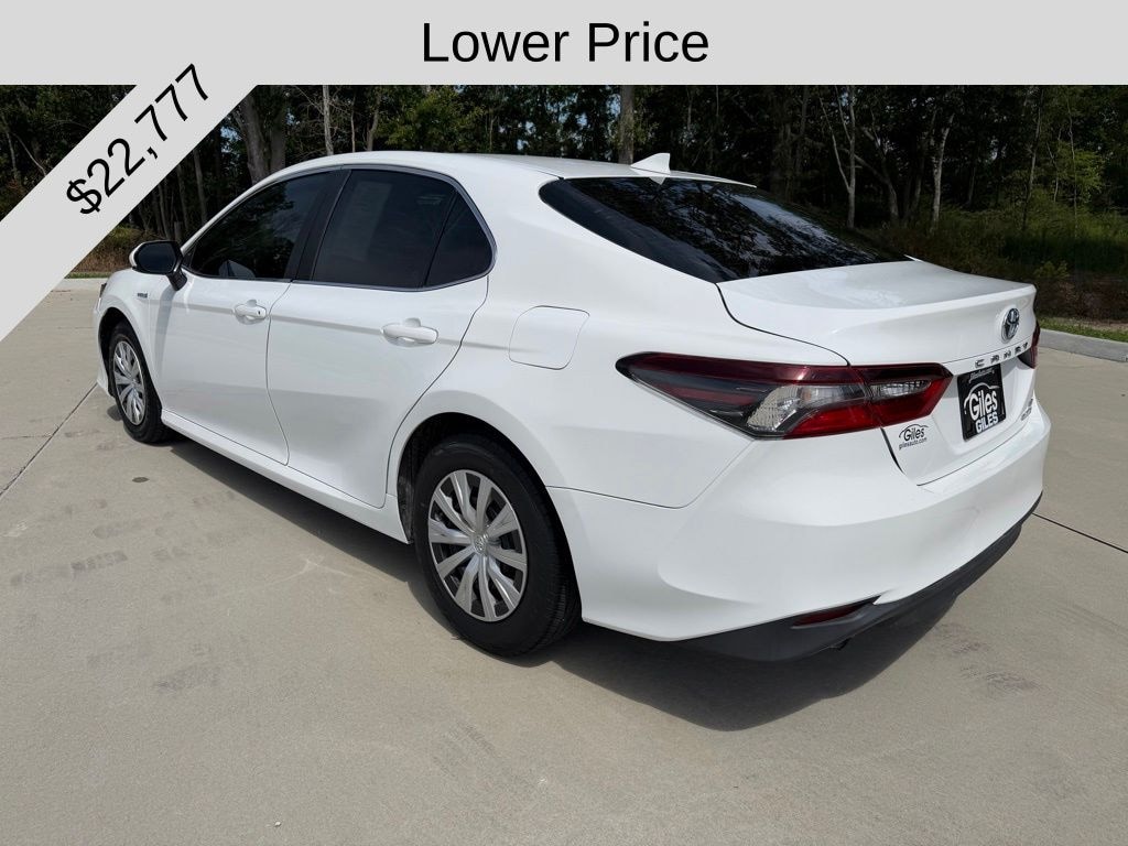 Used 2021 Toyota Camry Hybrid LE Sedan